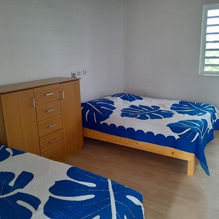 Mara'Ai Le Spot Tubuai Chambre Triple Taahueia Deluxe Sdb Privee Avec Piscine Mataura Экстерьер фото