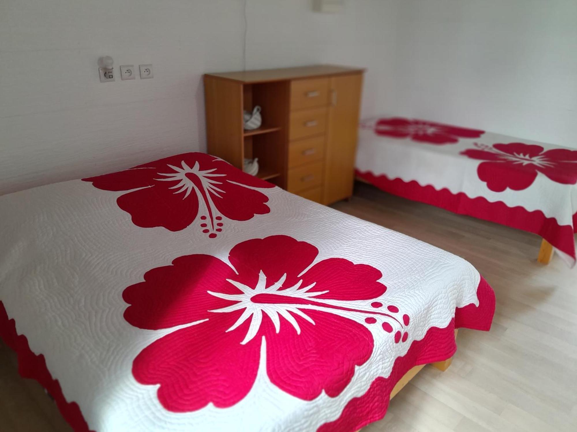 Mara'Ai Le Spot Tubuai Chambre Triple Taahueia Deluxe Sdb Privee Avec Piscine Mataura Экстерьер фото